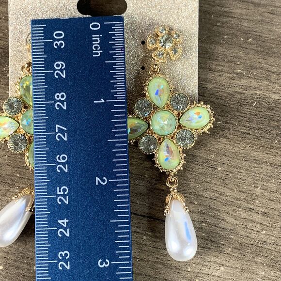 NATASHA Womens Dangle Chandelier Earrings Crystal Gold Tone with Pearl Drop - Picture 6 of 7